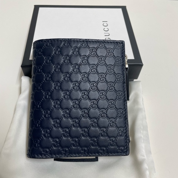 Gucci bifold wallet - Picture 1 of 7